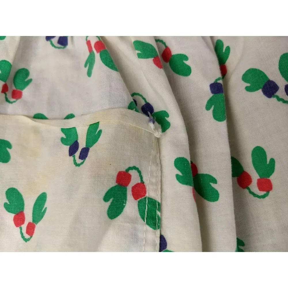 Vintage Cloth HALF APRON Holiday Christmas Lights Mittens White Green Red Pocket